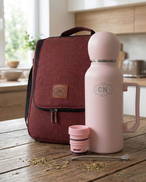 KIT MATE LISTO ROSA⭐Todo armado en un solo lugar para que salgas con tu mate listo, sin olvidar nada.