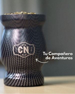 Mate de Acero Inoxidable Texturizado Negro | Doble Capa Térmica + Bombilla y Cepillo Incluidos