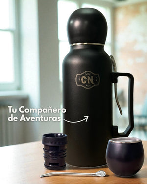 Termo Mate Todo en Uno Negro 1.3 L – Acero Inoxidable