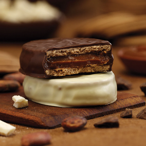 Alfajores Cachafaz Mixto Chocolate Premium | 12 Unidades de Sabor Irresistible